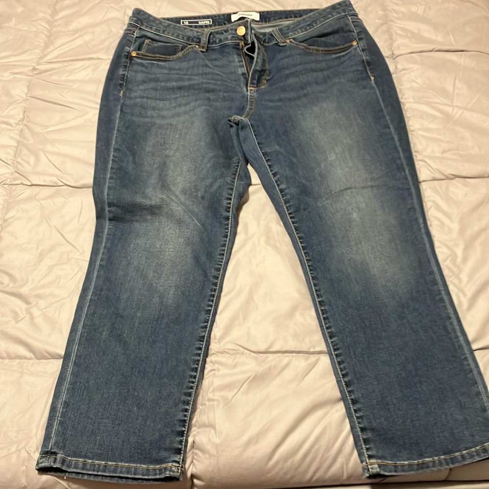 Women’s capris